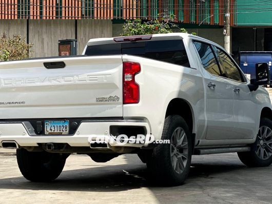 Chevrolet Silverado Camioneta en venta