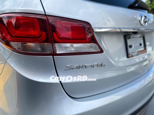 Hyundai Grand Santa Fe Jeep en venta