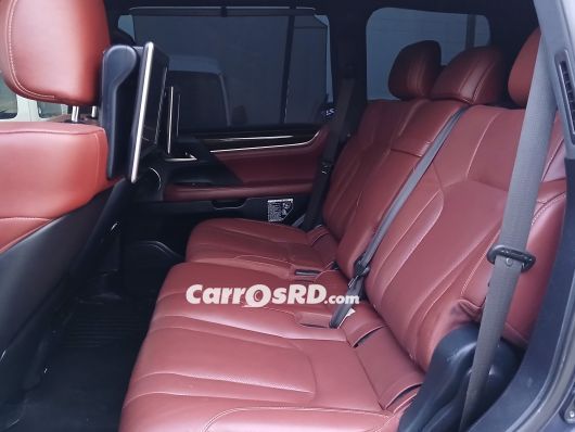 Lexus LX Jeepeta en venta