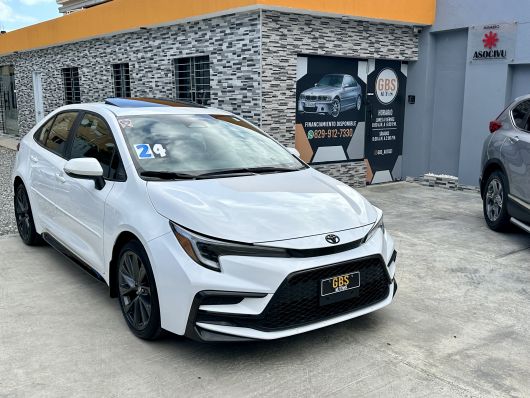 Toyota Corolla SE en venta