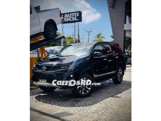 Toyota Fortuner Jeep en venta