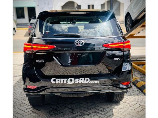 Toyota Fortuner Jeep en venta