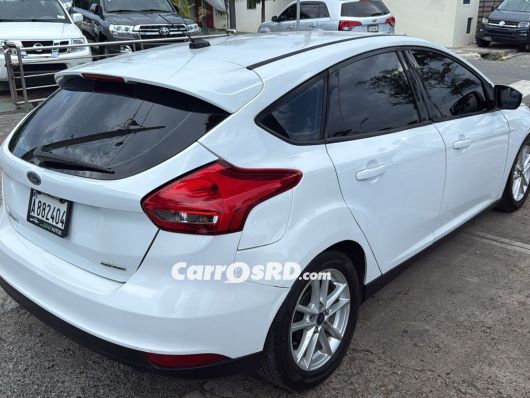Ford Focus Carros en venta