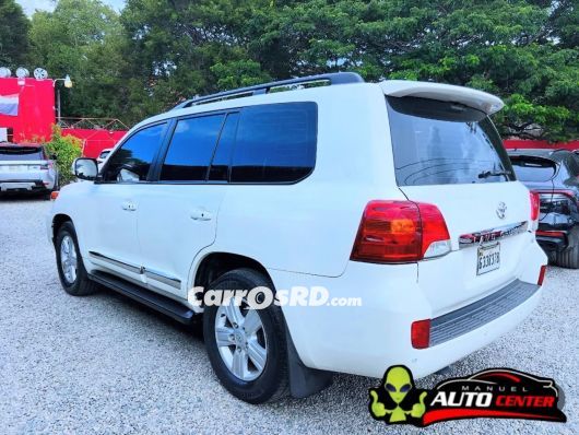 Toyota Land Cruiser Jeepeta en venta
