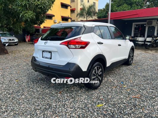 Nissan Kicks Jeepeta en venta