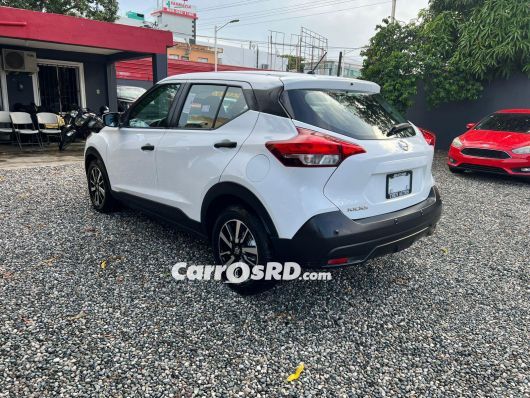 Nissan Kicks Jeepeta en venta