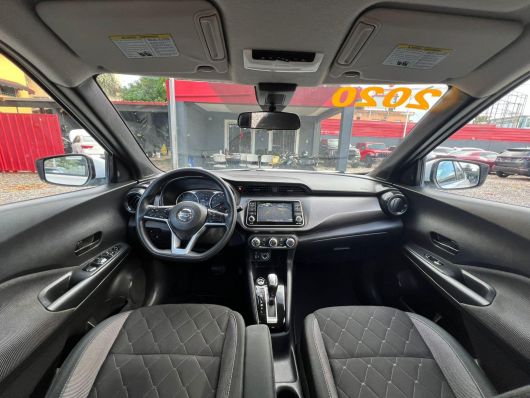Nissan Kicks S