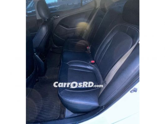 Kia K5 Carros en venta