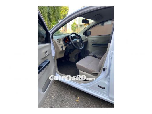Daihatsu Mira Carros en venta
