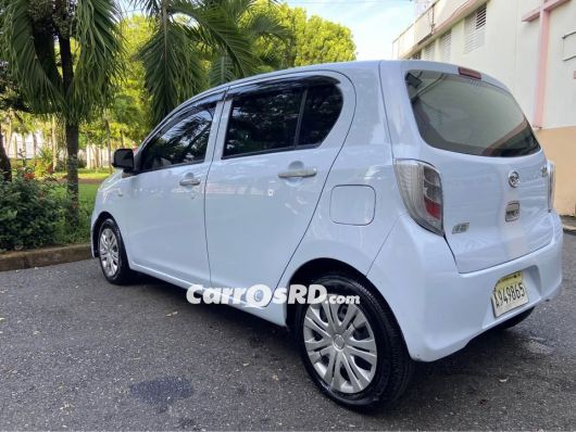Daihatsu Mira Carros en venta