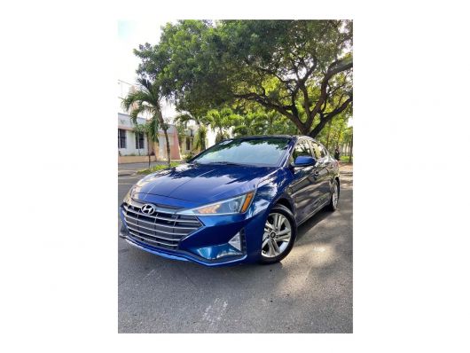 Hyundai Elantra Básico en venta