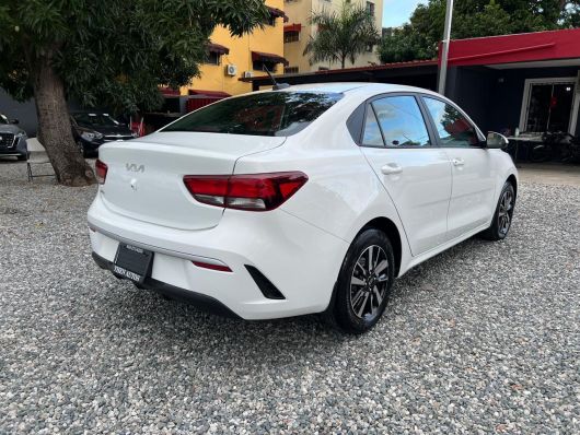 Kia Rio LX