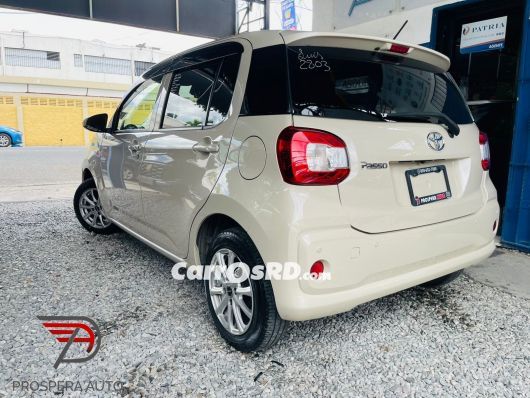 Toyota Passo Carros en venta