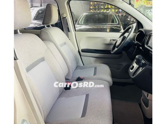 Toyota Passo Carros en venta