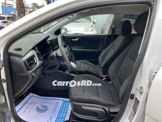 Kia Rio Carros en venta