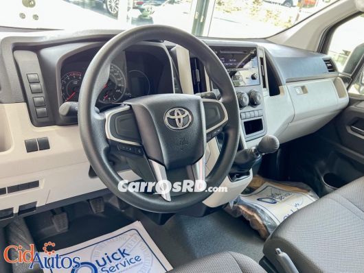 Toyota Hiace Jeepeta en venta