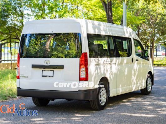 Toyota Hiace Jeepeta en venta