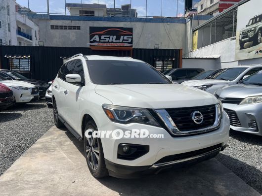 Nissan Pathfinder Jeepeta en venta