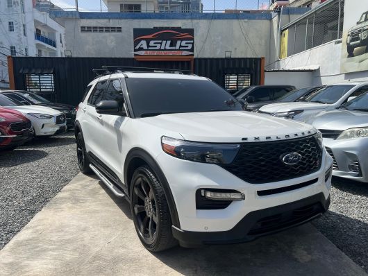 Ford Explorer ST en venta
