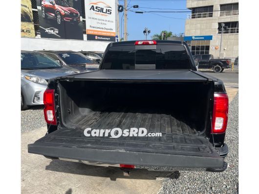 Chevrolet Silverado Camioneta en venta