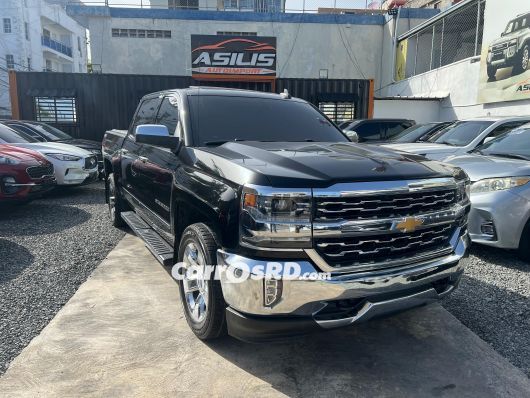 Chevrolet Silverado Camioneta en venta