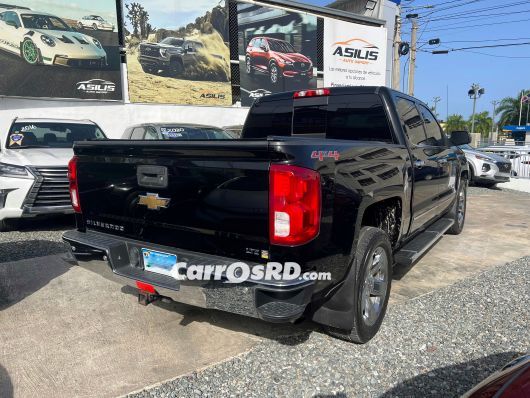 Chevrolet Silverado Camioneta en venta