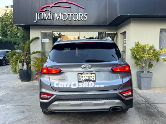Hyundai Santa Fe Jeep en venta