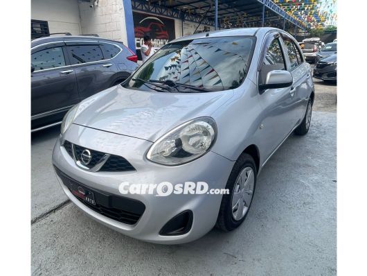 Nissan March Carros en venta