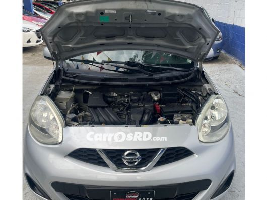 Nissan March Carros en venta