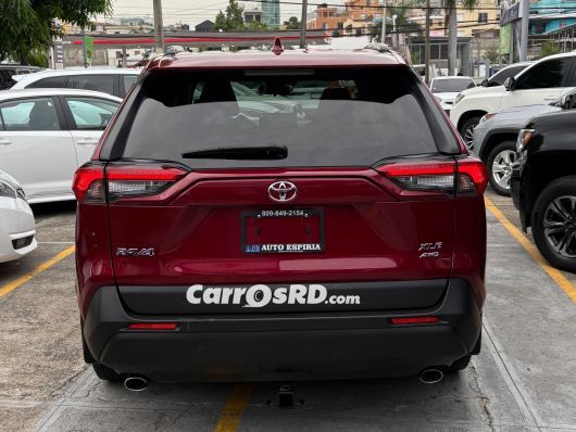 Toyota RAV4 Jeepeta en venta