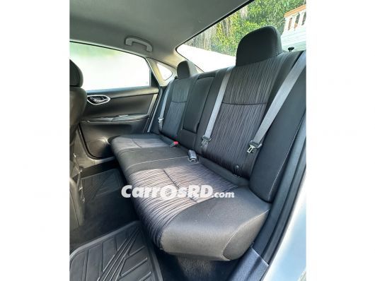 Nissan Sentra Carros en venta