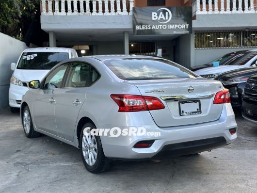 Nissan Sentra Carros en venta