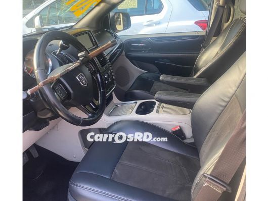 Dodge Grand Caravan Minivan en venta