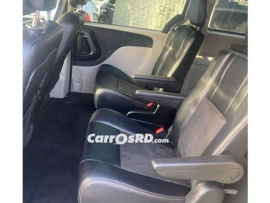 Dodge Grand Caravan Minivan en venta