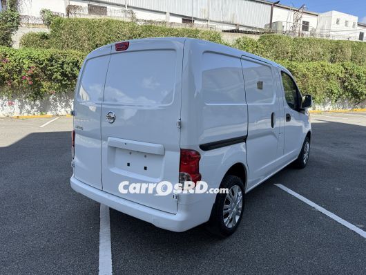 Nissan NV Furgoneta en venta