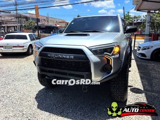 Toyota 4Runner Jeepeta en venta