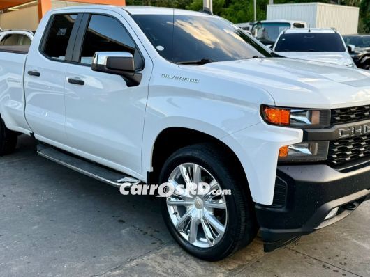 Chevrolet Silverado Camioneta en venta