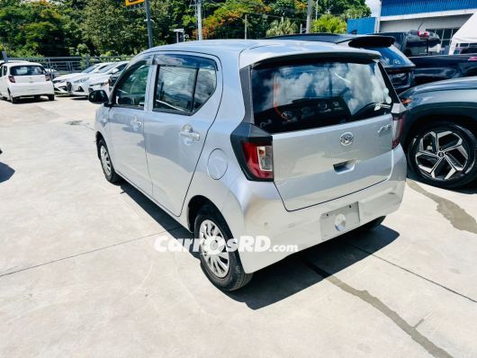 Daihatsu Mira Hatchback en venta