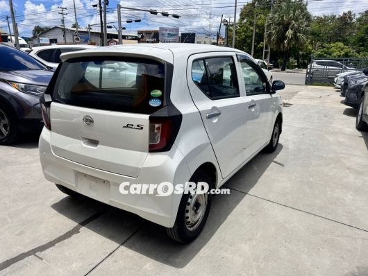 Daihatsu Mira Hatchback en venta