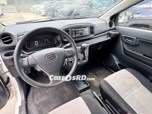 Daihatsu Mira Hatchback en venta