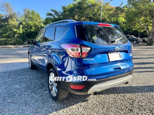 Ford Escape Jeepeta en venta