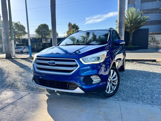 Ford Escape Titanium en venta