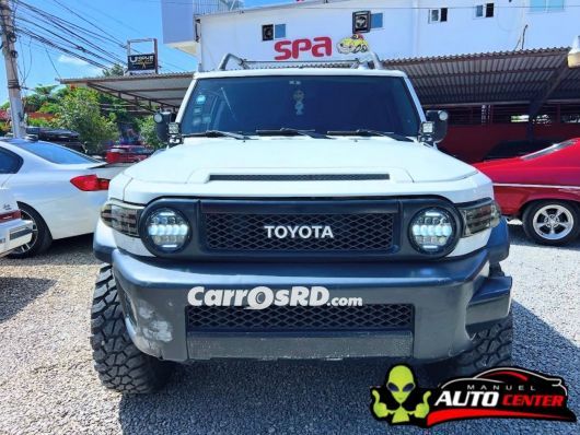 Toyota FJ Cruiser Jeepeta en venta