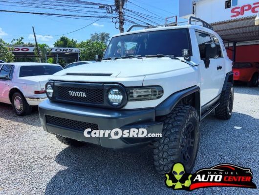 Toyota FJ Cruiser Jeepeta en venta