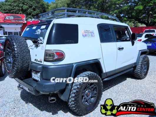 Toyota FJ Cruiser Jeepeta en venta