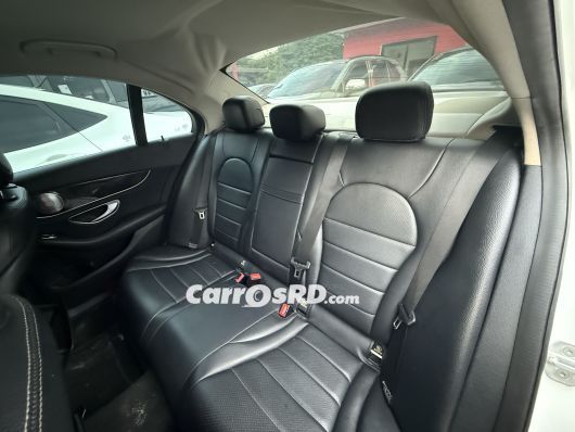 Mercedes-Benz Clase C Carros en venta