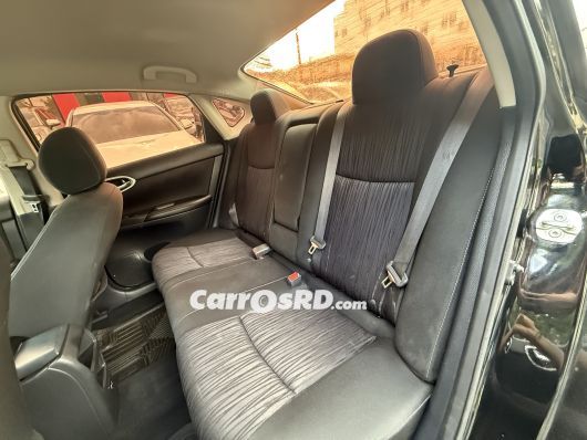 Nissan Sentra Carros en venta