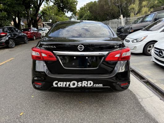 Nissan Sentra Carros en venta