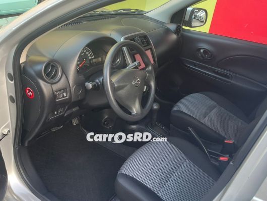Nissan March Hatchback en venta