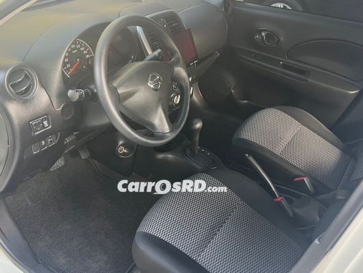 Nissan March Hatchback en venta